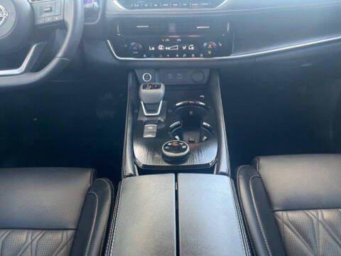 2022 Nissan Rogue Platinum