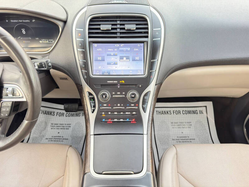 2019 Lincoln Nautilus Reserve