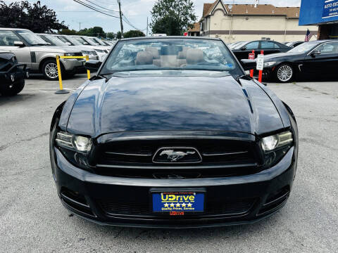 2014 Ford Mustang V6