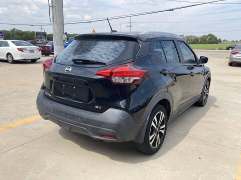 2019 Nissan Kicks S