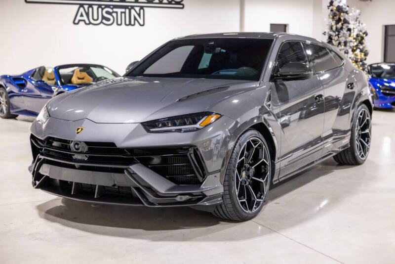 2023 Lamborghini Urus Performante