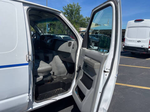 2009 Ford E-Series E-350 SD