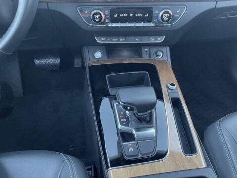 2022 Audi Q5 quattro S line Prem Plus 45 TFSI