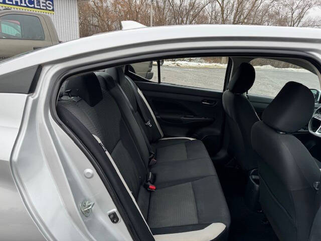 2021 Nissan Versa SV