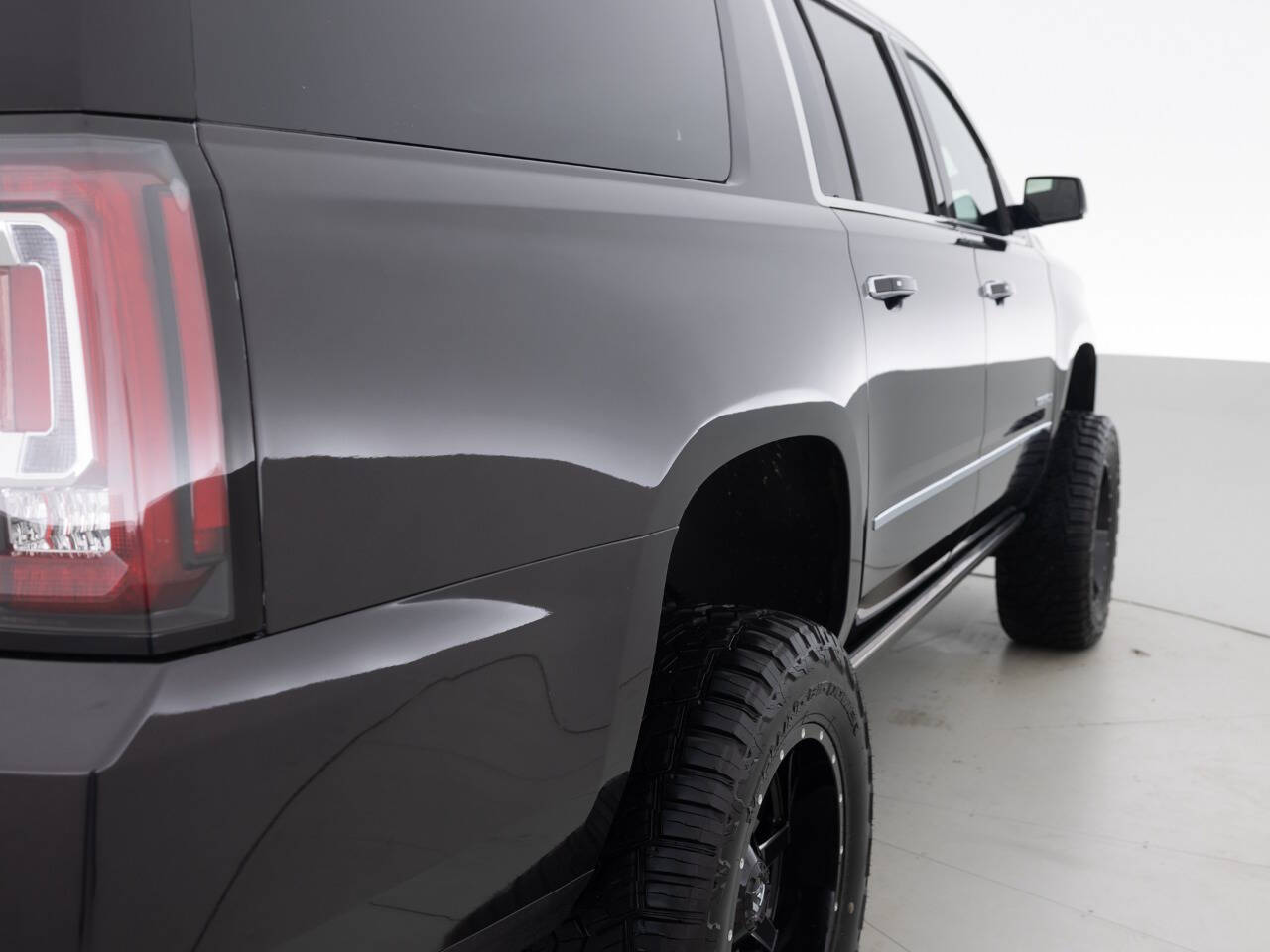 Used Car 2016 Gmc Yukon Xl  Denali 4x4 4dr Suv For Sale Under $30,000 In Coal City, Illinois