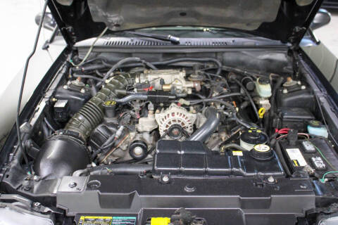 2003 Ford Mustang GT Deluxe