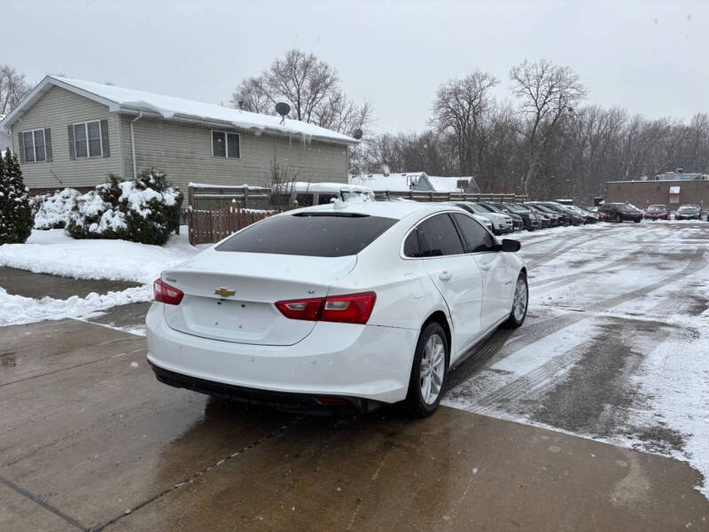 2017 Chevrolet Malibu LT