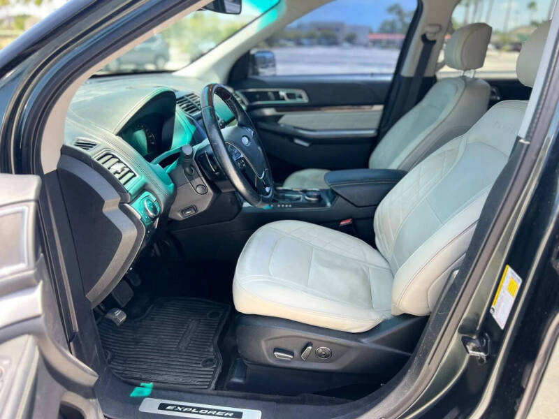 2016 Ford Explorer Platinum