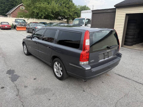 2005 Volvo V70 2.5T