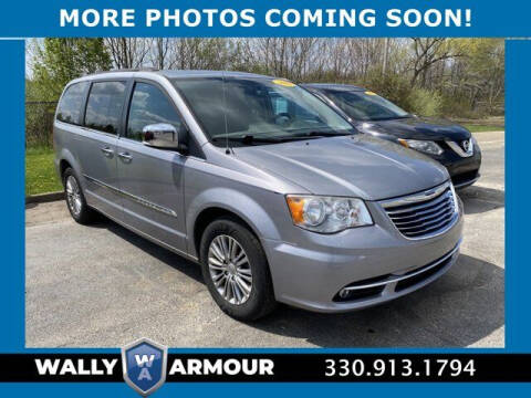 2013 Chrysler Town and Country for sale at Wally Armour Chrysler Dodge Jeep Ram in Alliance OH