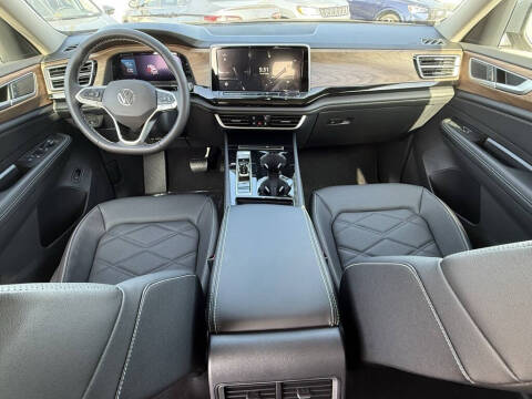 2026 Volkswagen Atlas SE