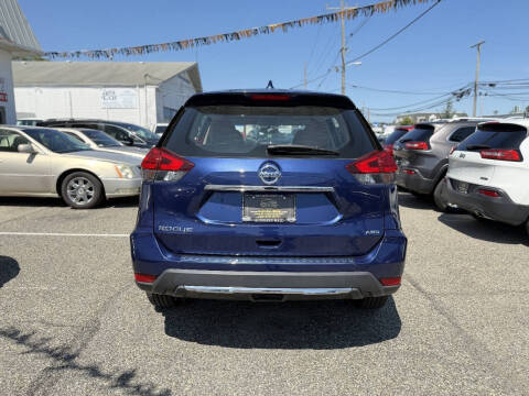 2017 Nissan Rogue S