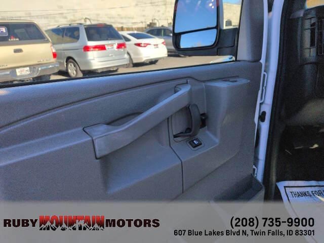 2016 Chevrolet Express 2500