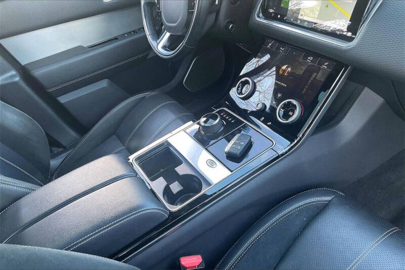 2019 Land Rover Range Rover Velar P250 R-Dynamic SE