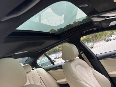 2020 BMW 5 Series 530i