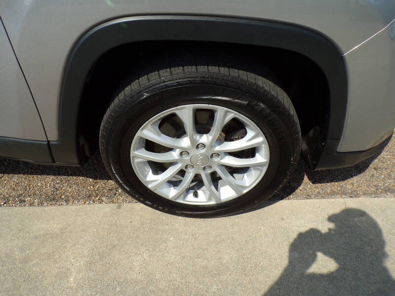 2020 Jeep Cherokee Latitude