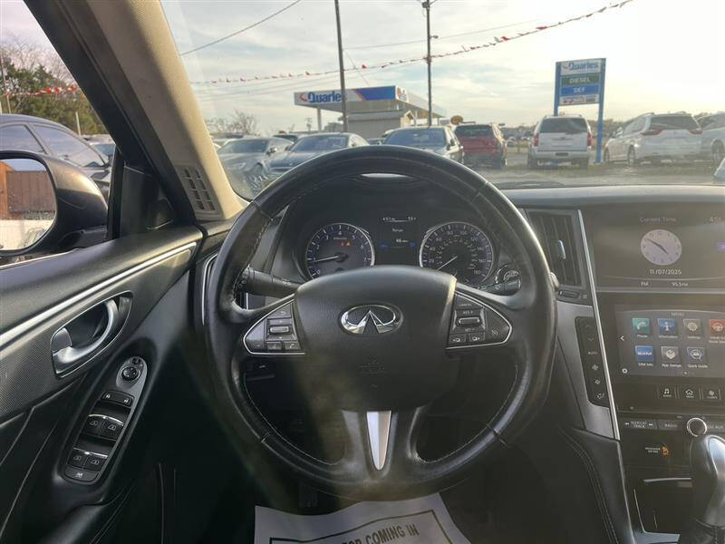 2017 Infiniti Q50 2.0T