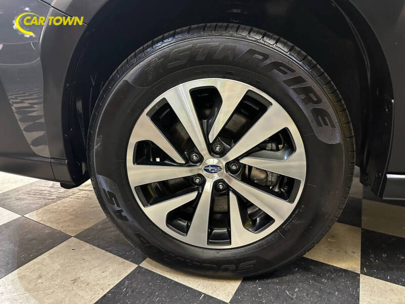 2024 Subaru Outback Premium