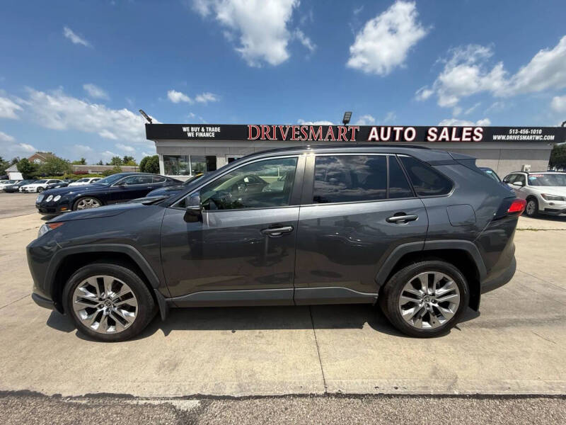 2020 Toyota RAV4 XLE Premium