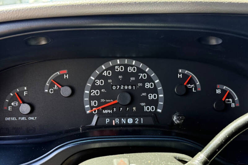 2002 Ford E-Series E-350 SD