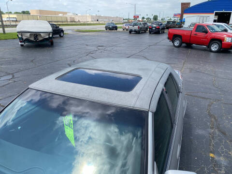 2005 Cadillac DeVille