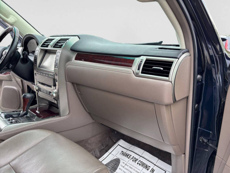 2017 Lexus GX 460