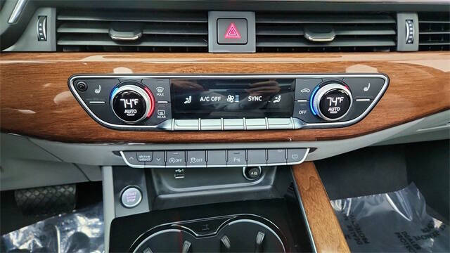 2024 Audi A4 quattro Premium Plus 40 TFSI