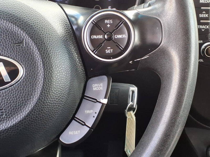 2019 Kia Soul +