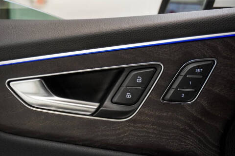 2021 Audi Q8 quattro Premium Plus 55 TFSI