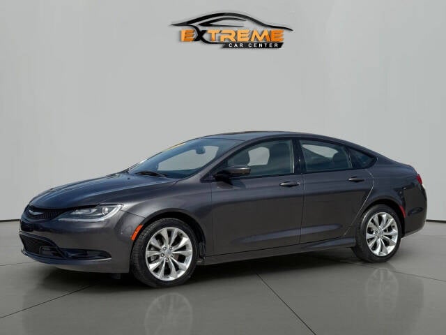 2015 Chrysler 200 for sale at Extreme Car Center in Detroit, MI