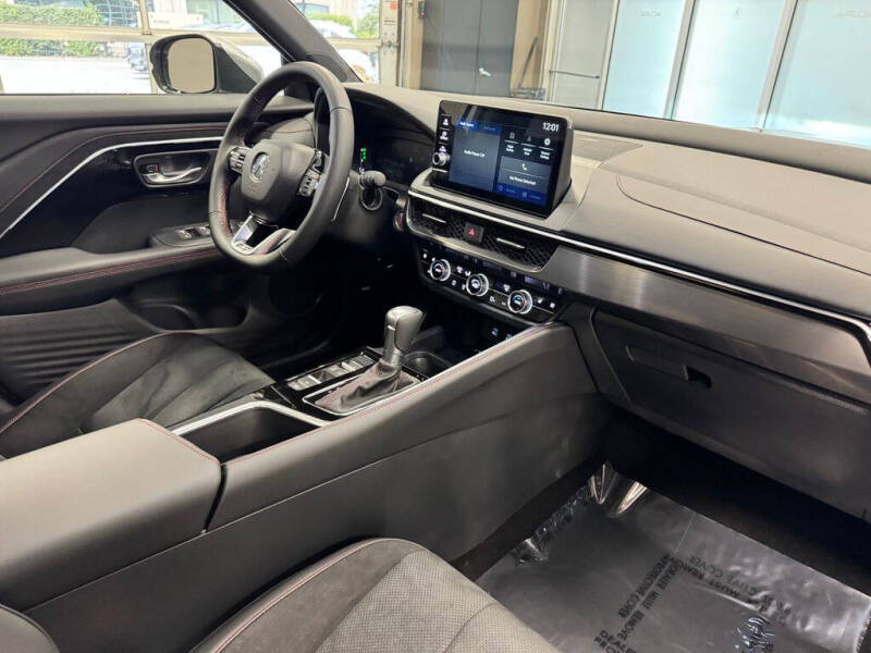 2025 Acura ADX w/A-SPEC