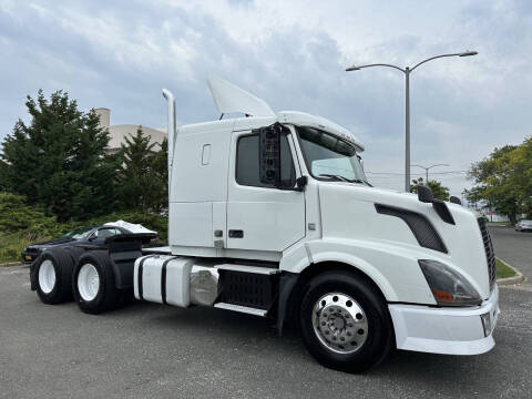 2016 Volvo VNL