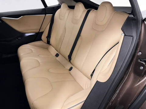 2012 Tesla Model S