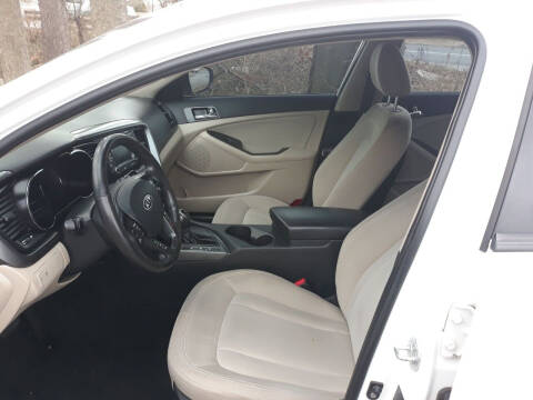 2012 Kia Optima Hybrid for sale at GALANTE AUTO SALES LLC in Aston PA