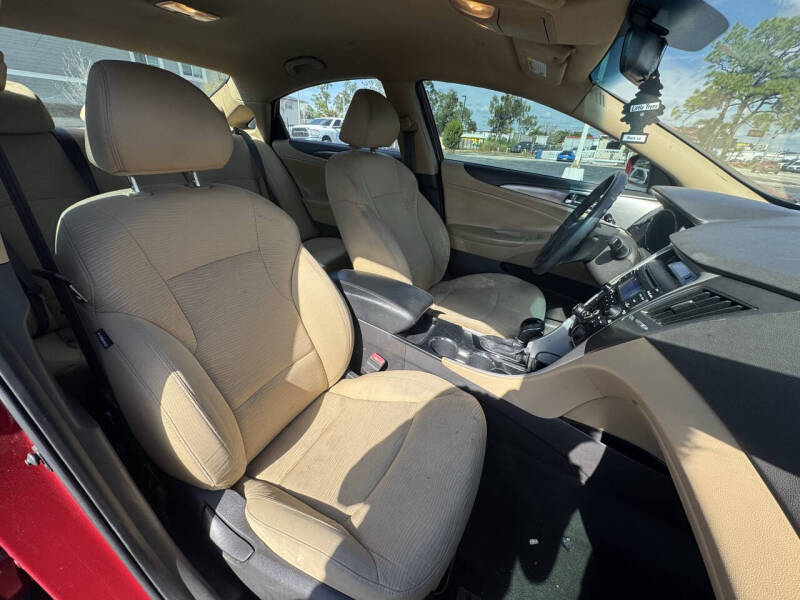 2011 Hyundai Sonata Hybrid