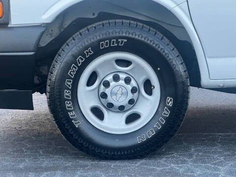 2020 Chevrolet Express 2500