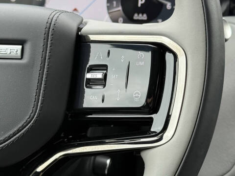 2026 Land Rover Range Rover Velar P250 Dynamic SE