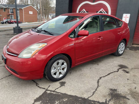 2008 Toyota Prius for sale at Apple Auto Sales Inc in Camillus NY