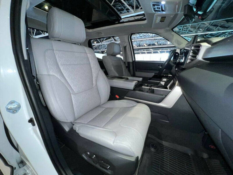 2024 Toyota Tundra Limited HV