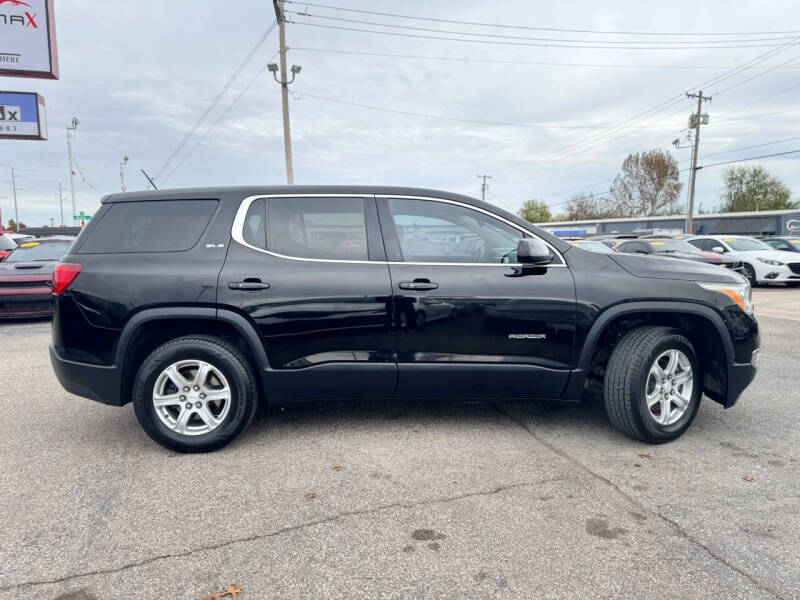 2017 GMC Acadia SLE-1