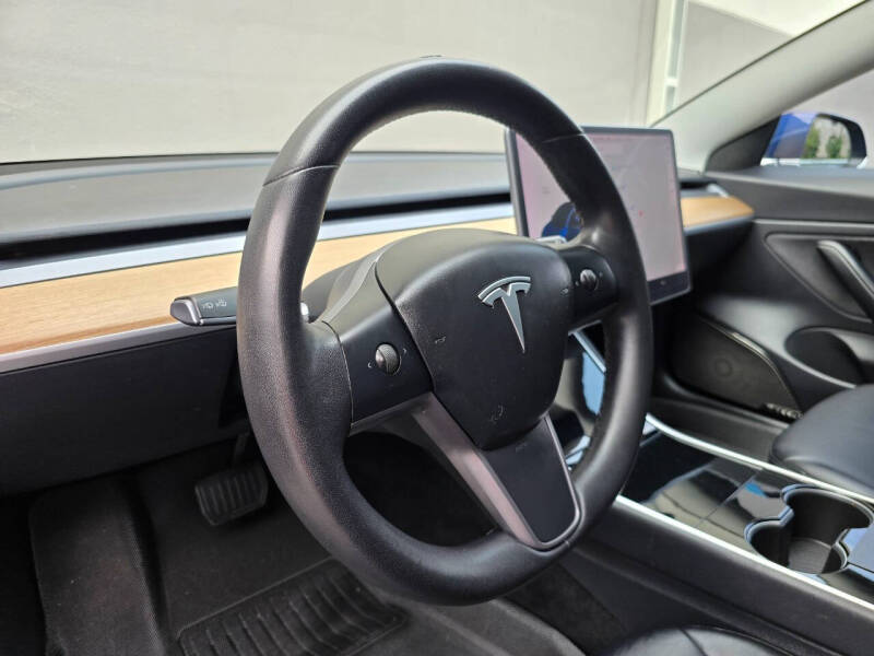 2020 Tesla Model 3 Long Range