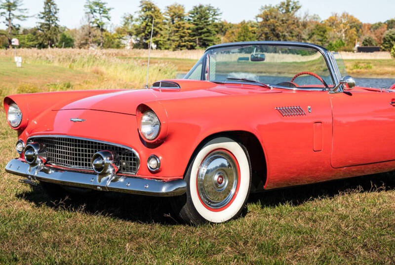 1956 Ford Thunderbird