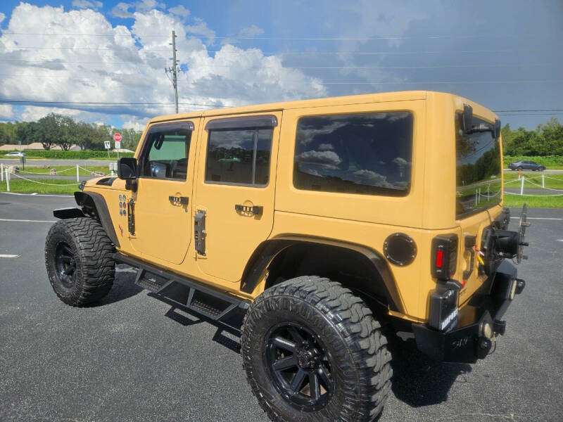 2014 Jeep Wrangler Unlimited Rubicon photo 26