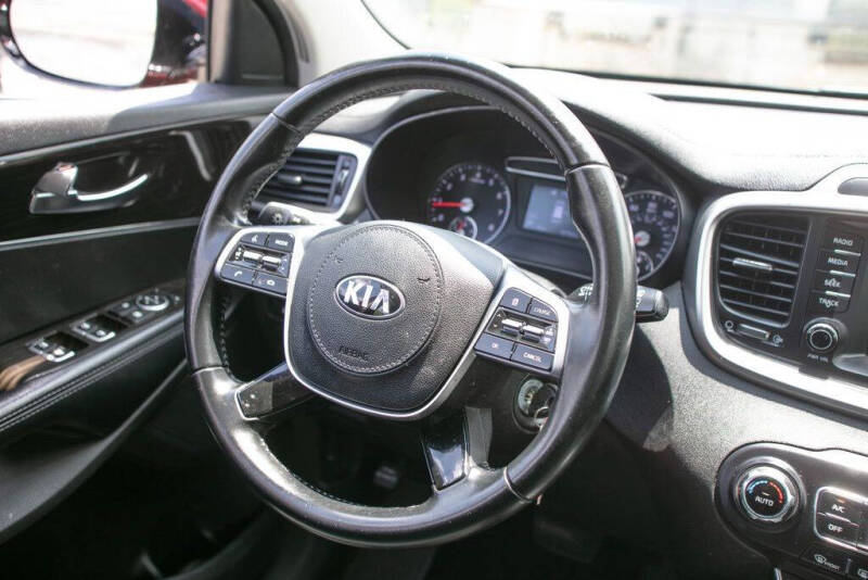 2020 Kia Sorento LX