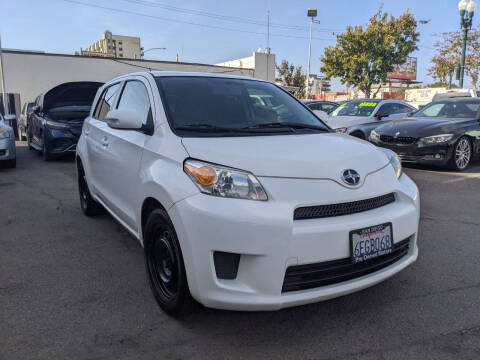 2008 Scion xD