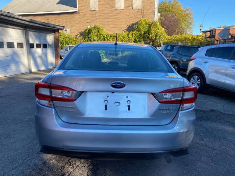 2017 Subaru Impreza 2.0i