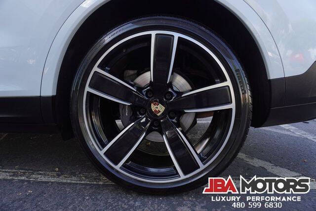 2023 Porsche Cayenne