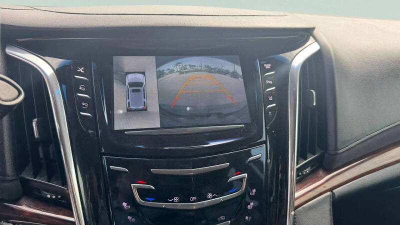 2015 Cadillac Escalade Premium