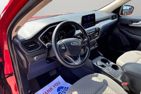 2020 Ford Escape SE