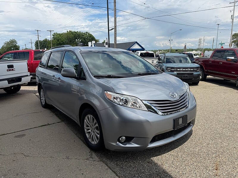 2017 Toyota Sienna